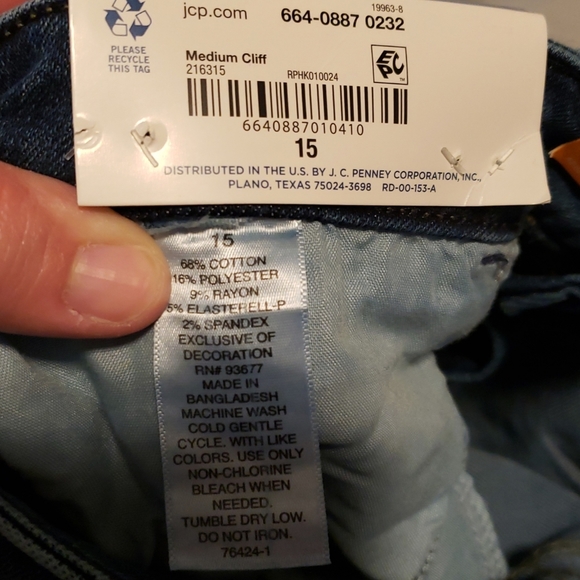 NWT skinny jeans - Picture 2 of 6